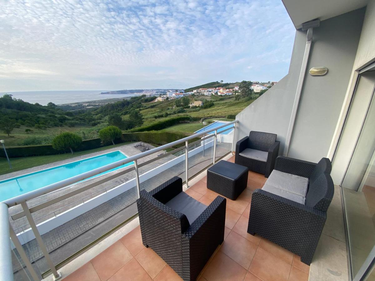 Villa With Views Over The Atlantic Ocean And Swimming Pool Famalicão Exterior foto