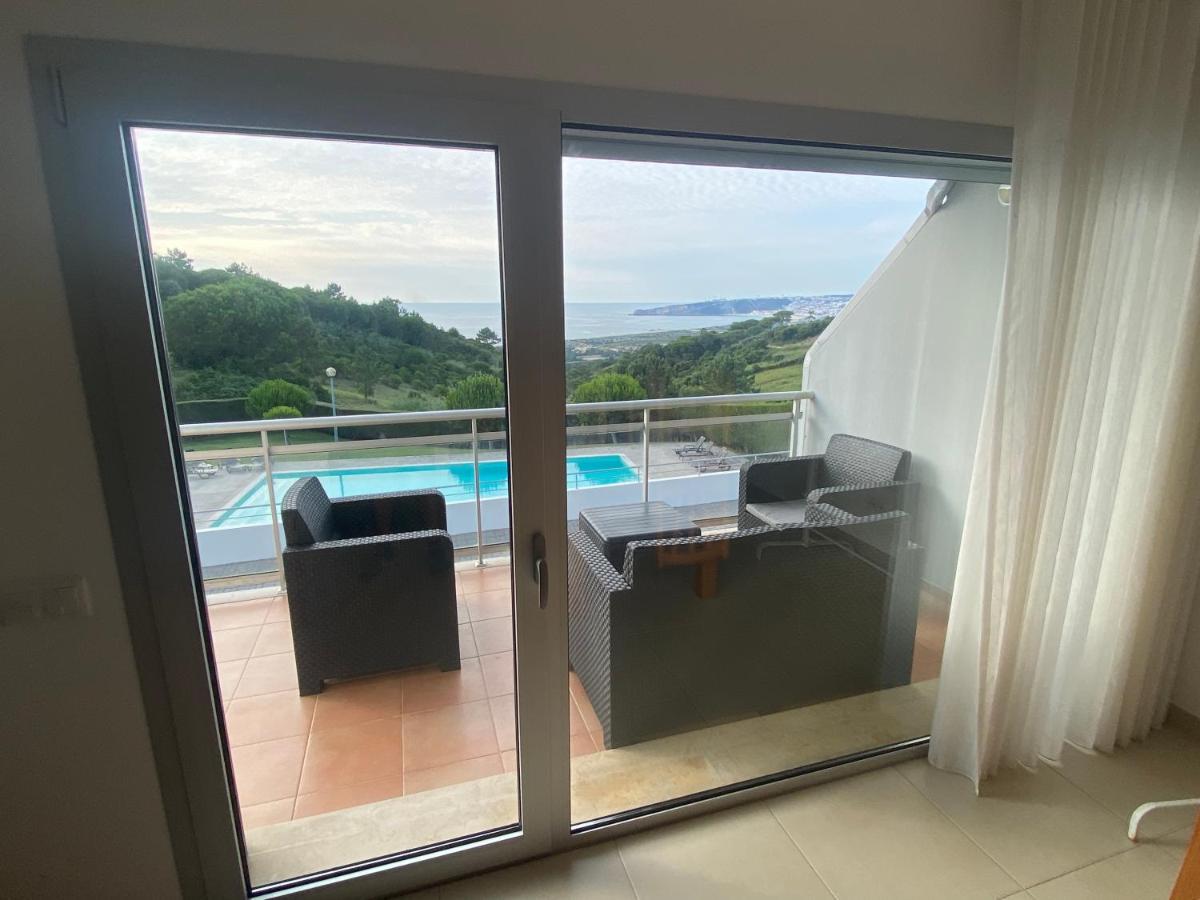 Villa With Views Over The Atlantic Ocean And Swimming Pool Famalicão Exterior foto